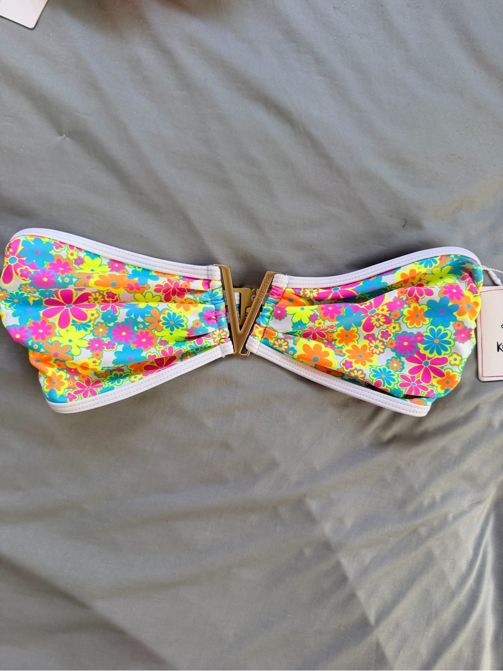 Kulani kini bikini top